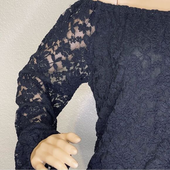 Elan Long Lace Sleeve Blouse Black Sheer Sleeves and Back Elastic Waist Large - Picture 2 of 9